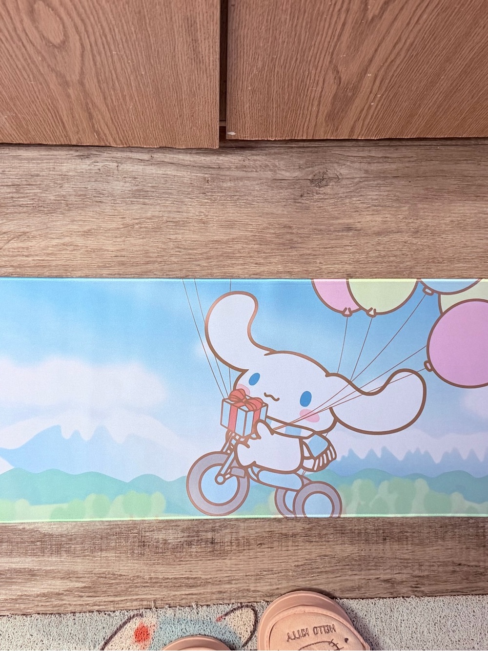 Cinnamoroll desk mat